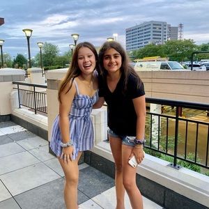 Meet your Posher, Nora